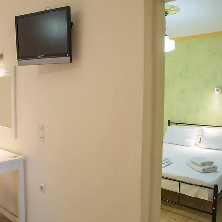 Aparthotel Aristides Perama (Corfu)