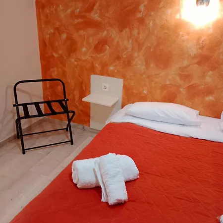 Aristides Studios Apart Otel