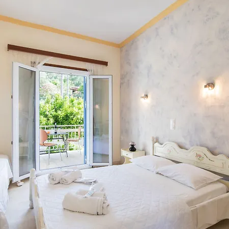 Aristides 3* Perama (Corfu)